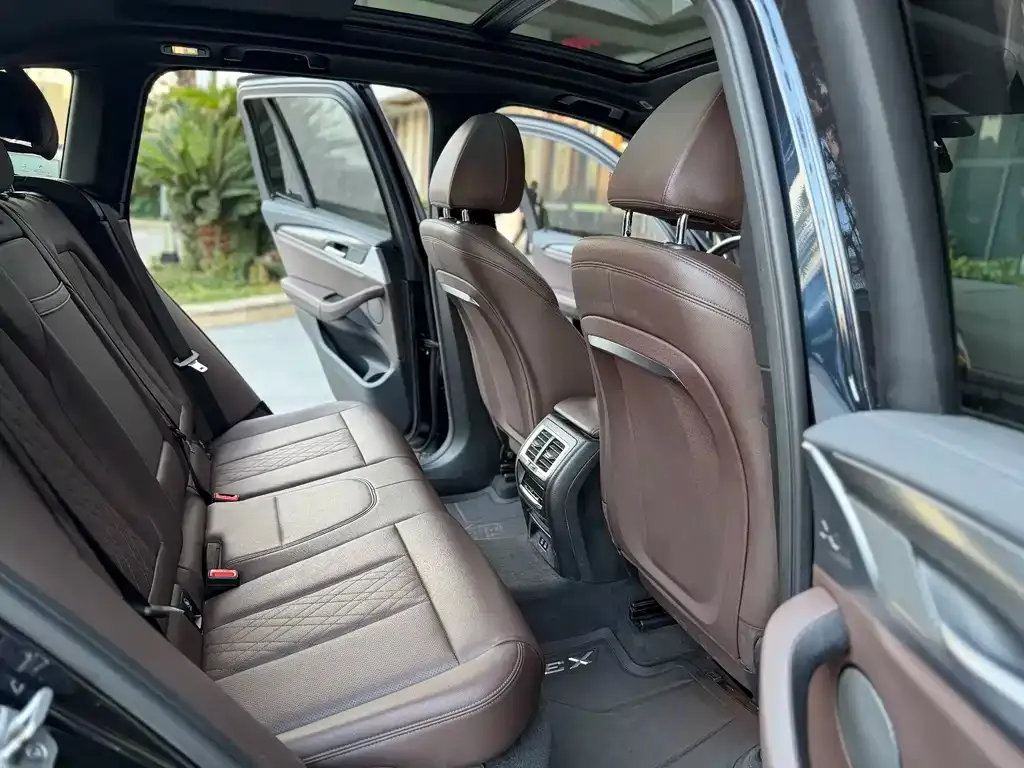 BMW X3 2022 из CN, фото 7