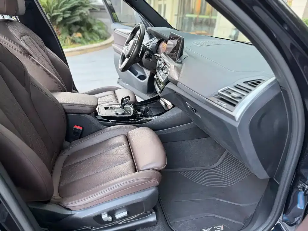 BMW X3 2022 из CN, фото 4