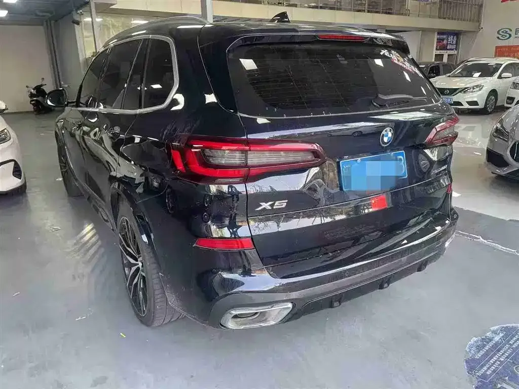 BMW X5 2022 из CN, фото 2