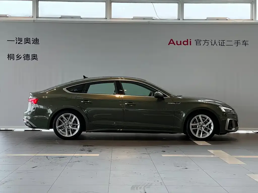 Audi A5 (Import) 2023 из CN, фото 3