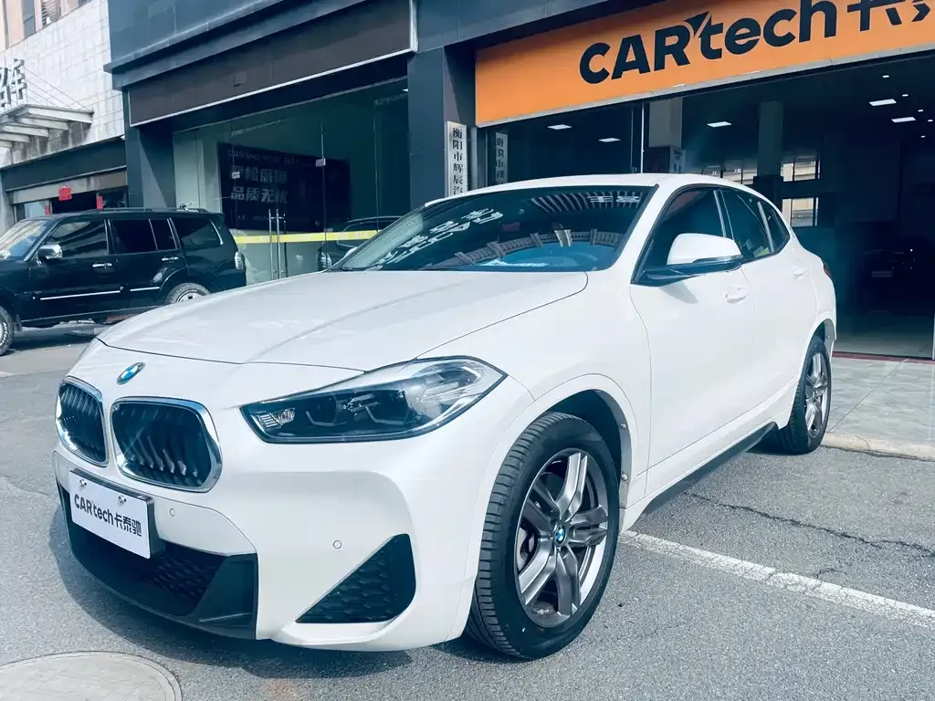 BMW X2 — фото 8