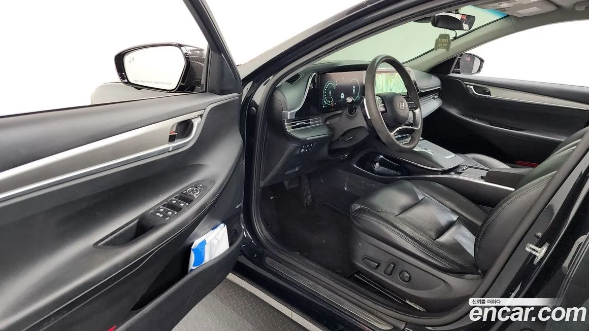 Hyundai Grandeur 2022 из KR, фото 3