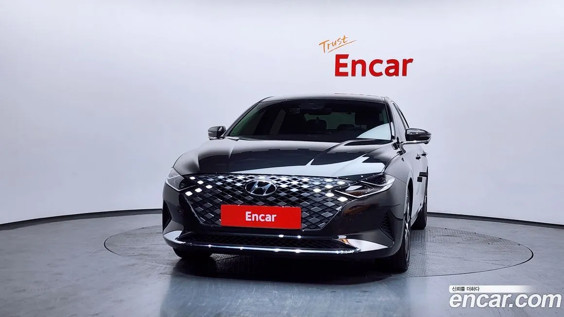 Hyundai Grandeur 2022 из KR, фото 2