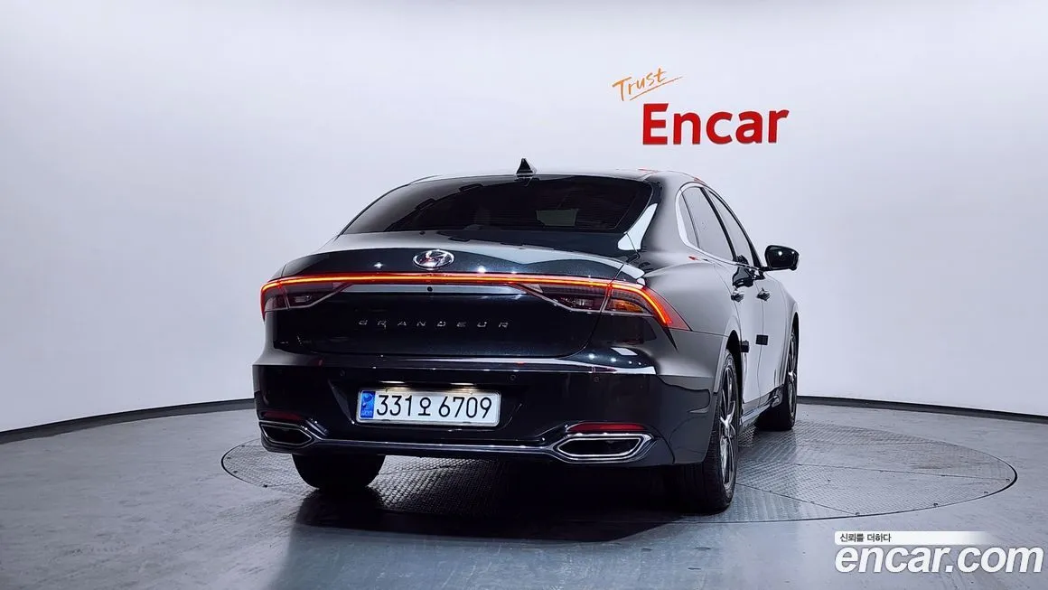 Hyundai Grandeur 2022 из KR, фото 4