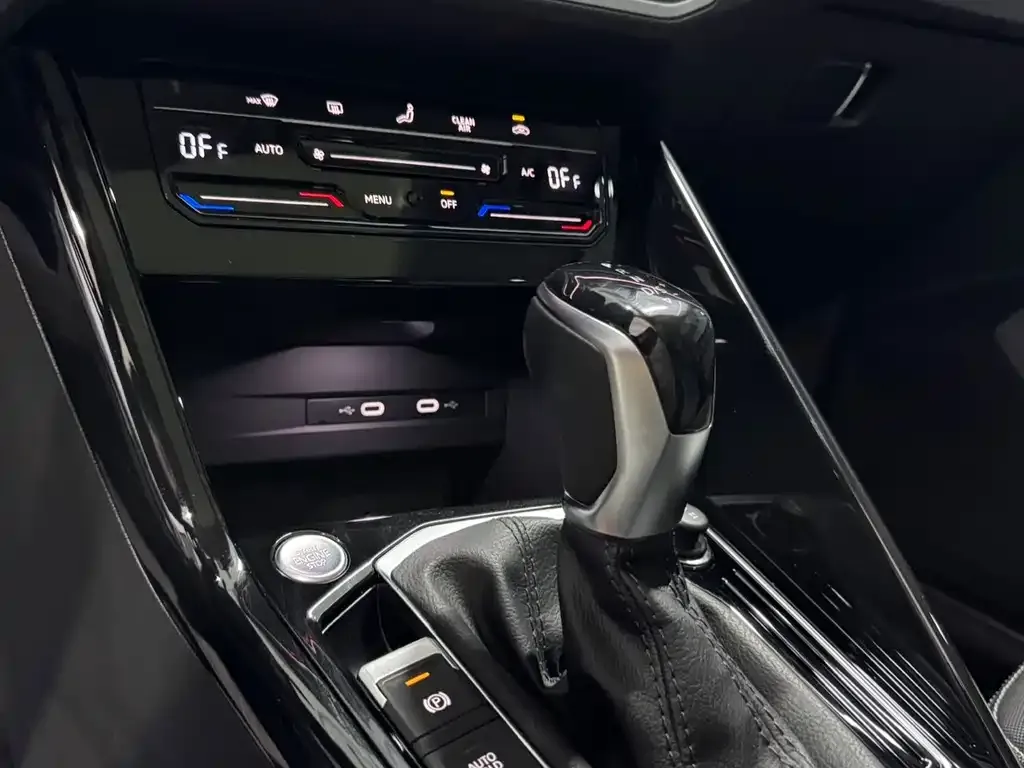 Volkswagen Tayron 2023 из CN, фото 10