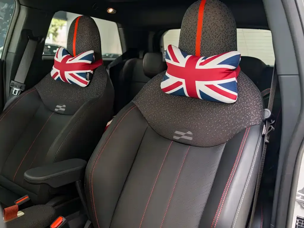 MINI JCW Electric 2025 из CN, фото 9