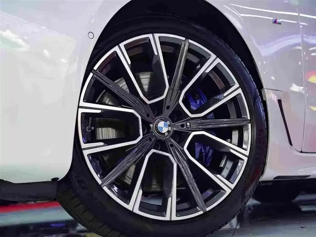 BMW 6 Series GT 2025 из CN, фото 5