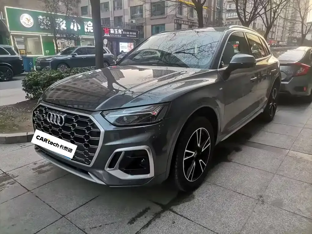 Audi Q5L 2023 из CN, фото 1
