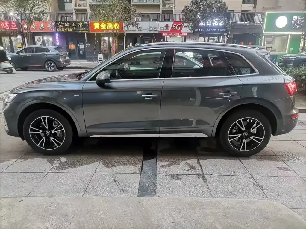 Audi Q5L 2023 из CN, фото 6