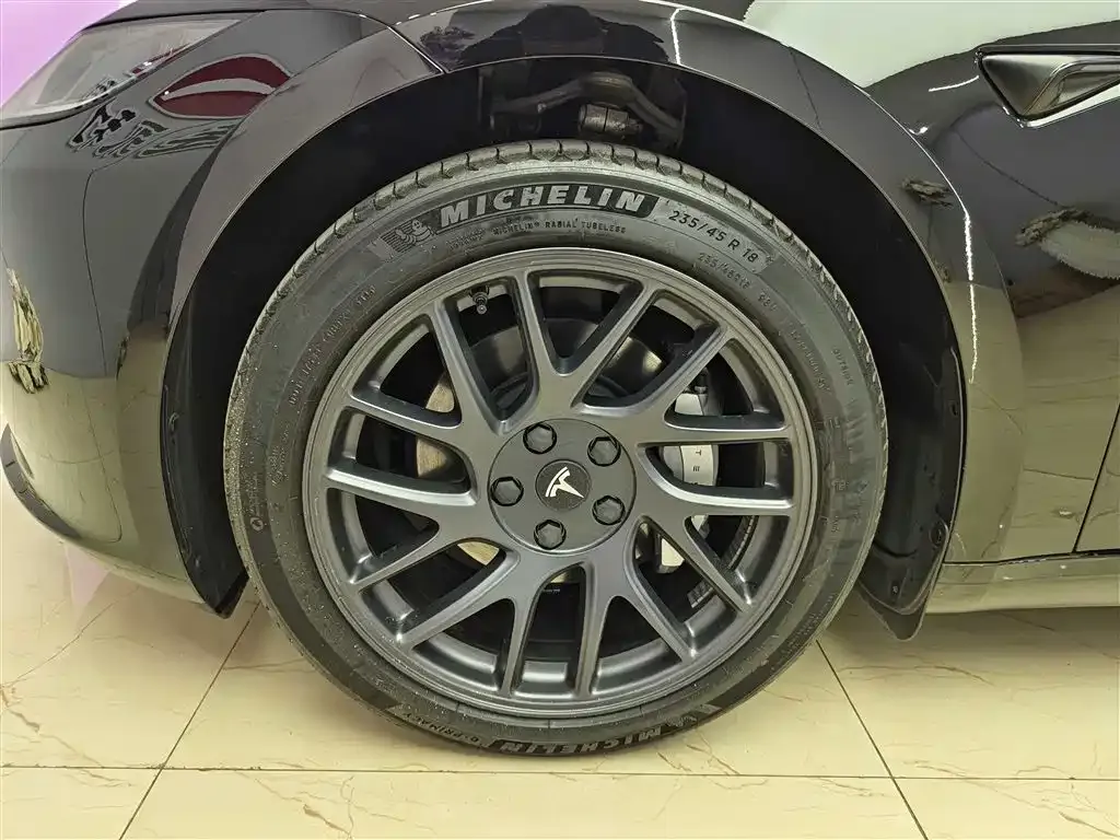 Tesla Model 3 2023 из CN, фото 9