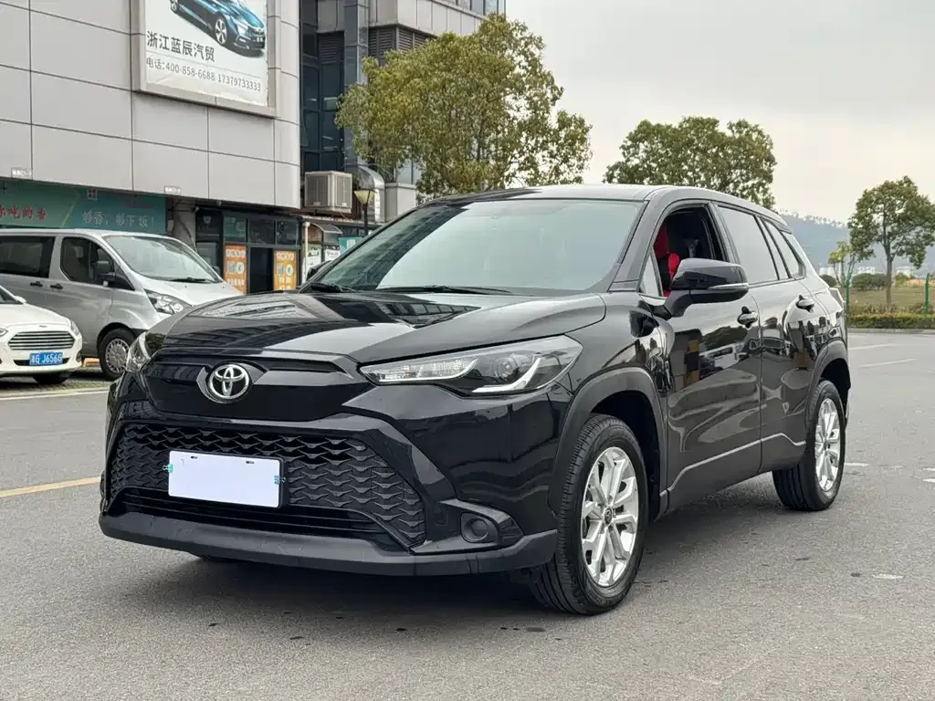 Toyota Frontlander 2024 из CN, фото 1