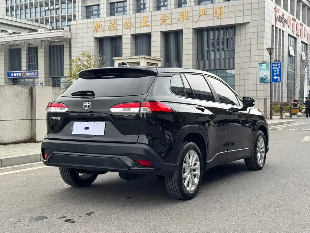 Toyota Frontlander 2024 из CN, фото 3