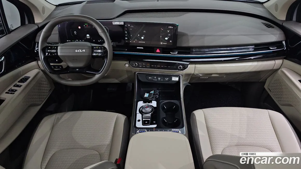 Kia Carnival — фото 10