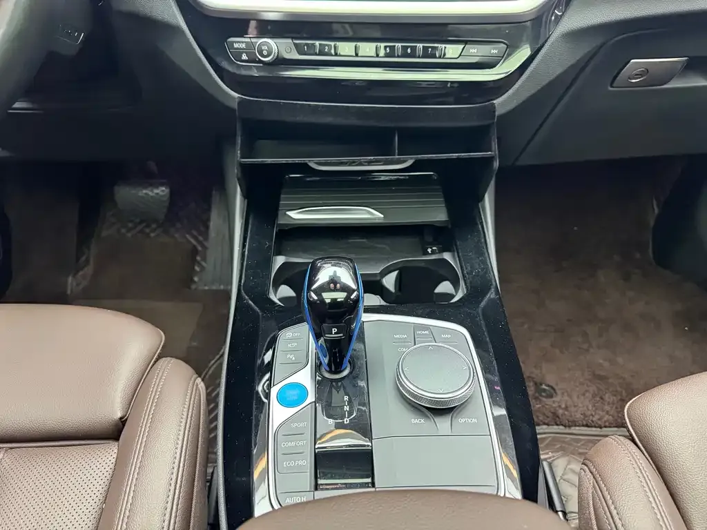 BMW iX3 2022 из CN, фото 9