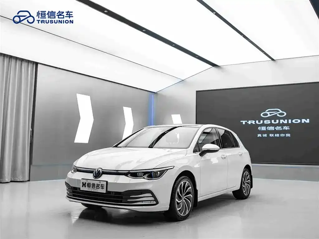 Volkswagen Golf 2023 из CN, фото 4
