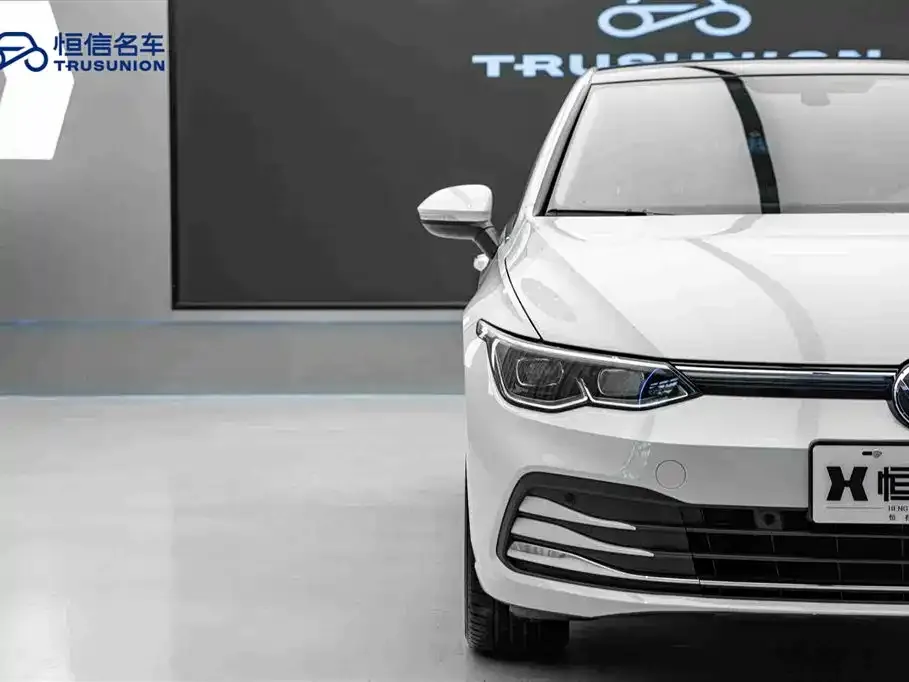 Volkswagen Golf 2023 из CN, фото 9
