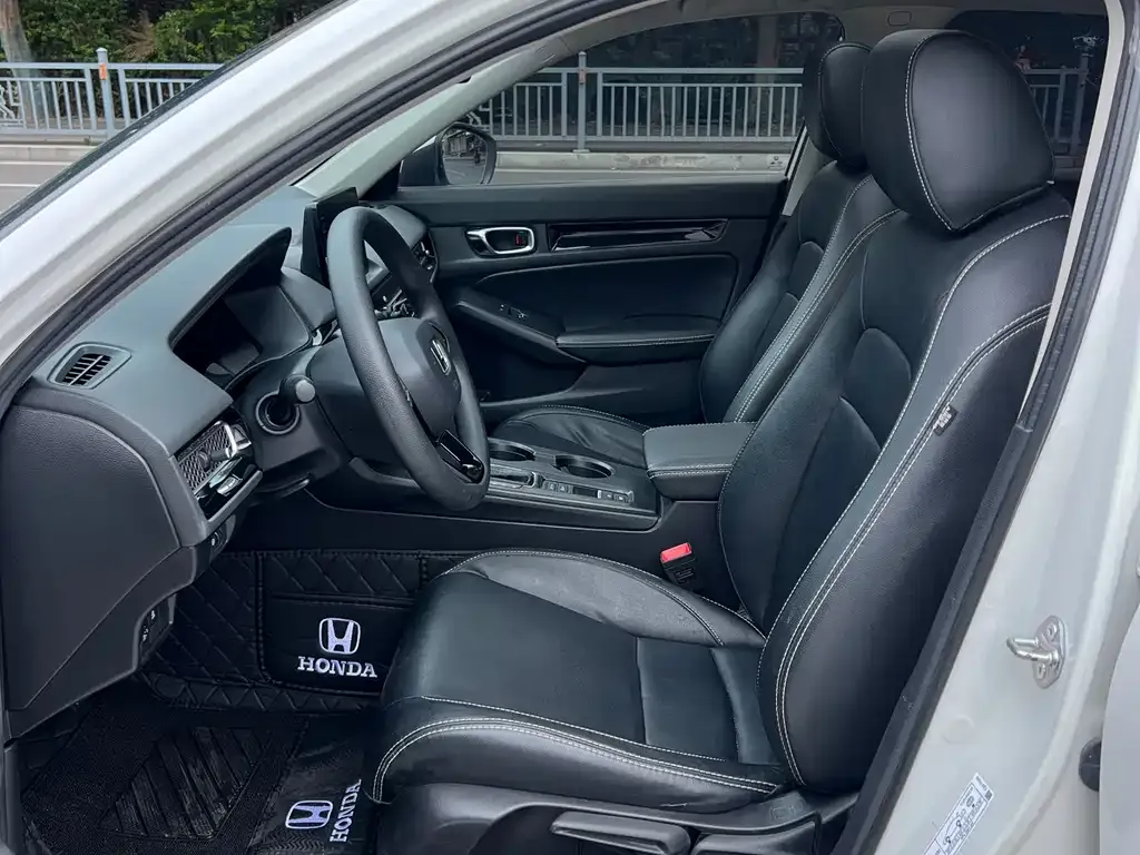 Honda Civic — фото 3