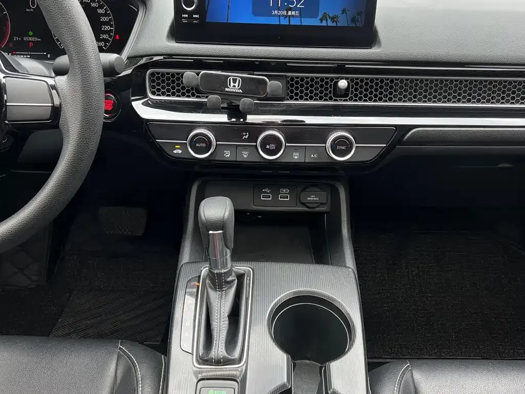 Honda Civic — фото 6