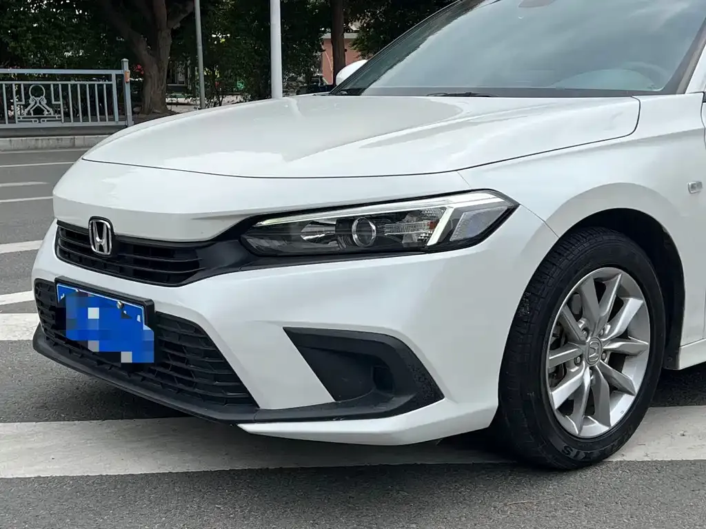 Honda Civic — фото 7