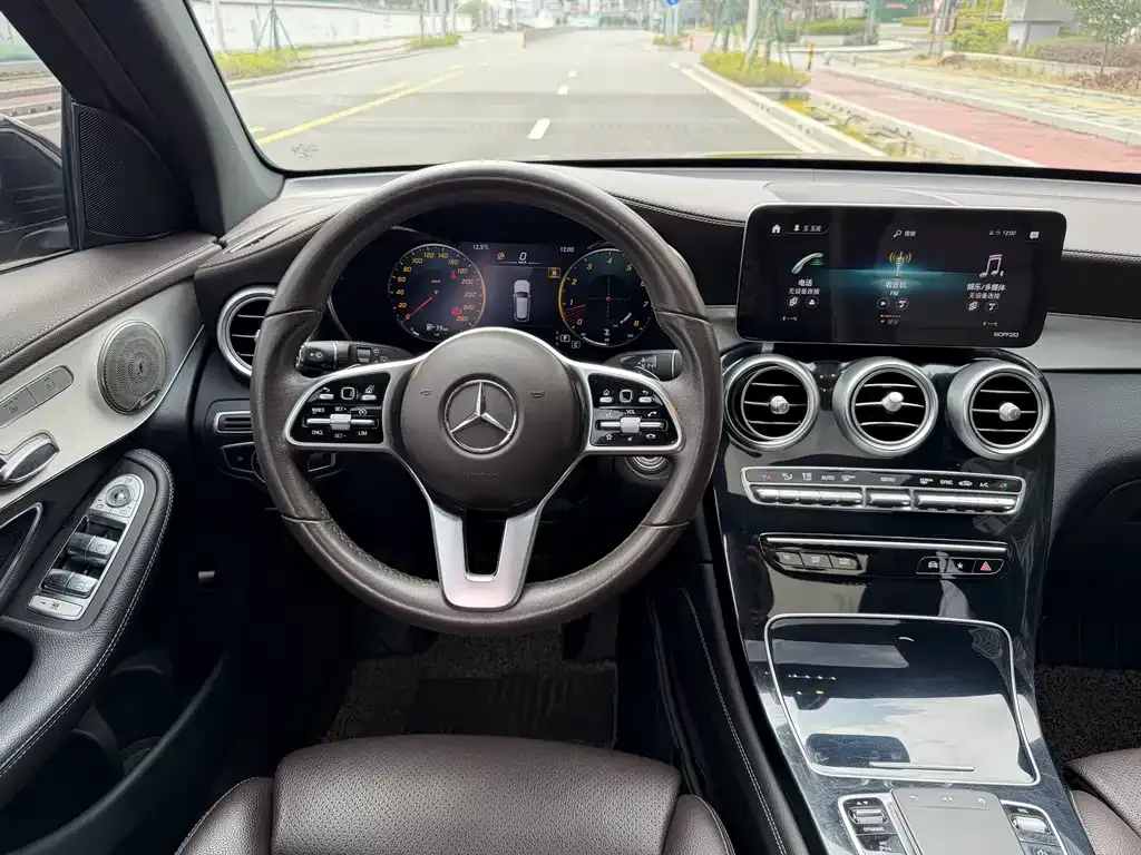 Mercedes-Benz GLC 2021 из CN, фото 8