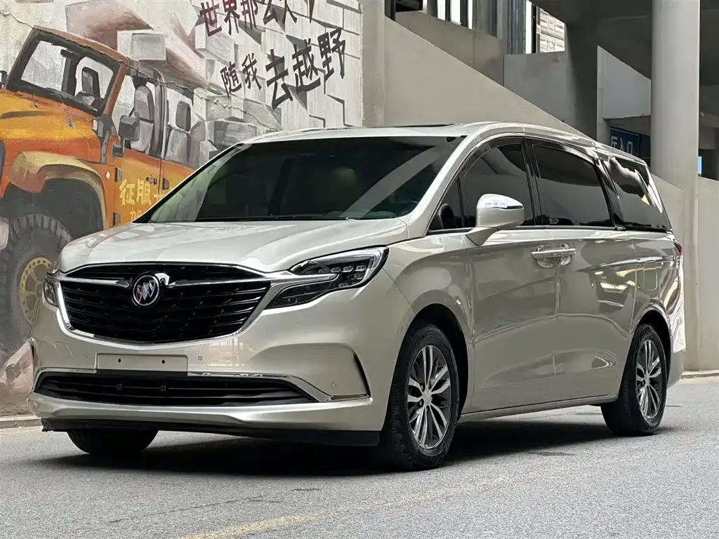 Buick GL8 2022 из CN, фото 1