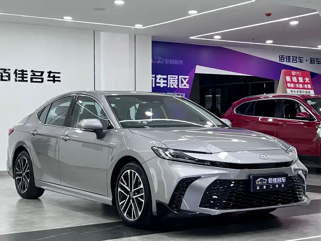 Toyota Camry 2025 из CN, фото 9