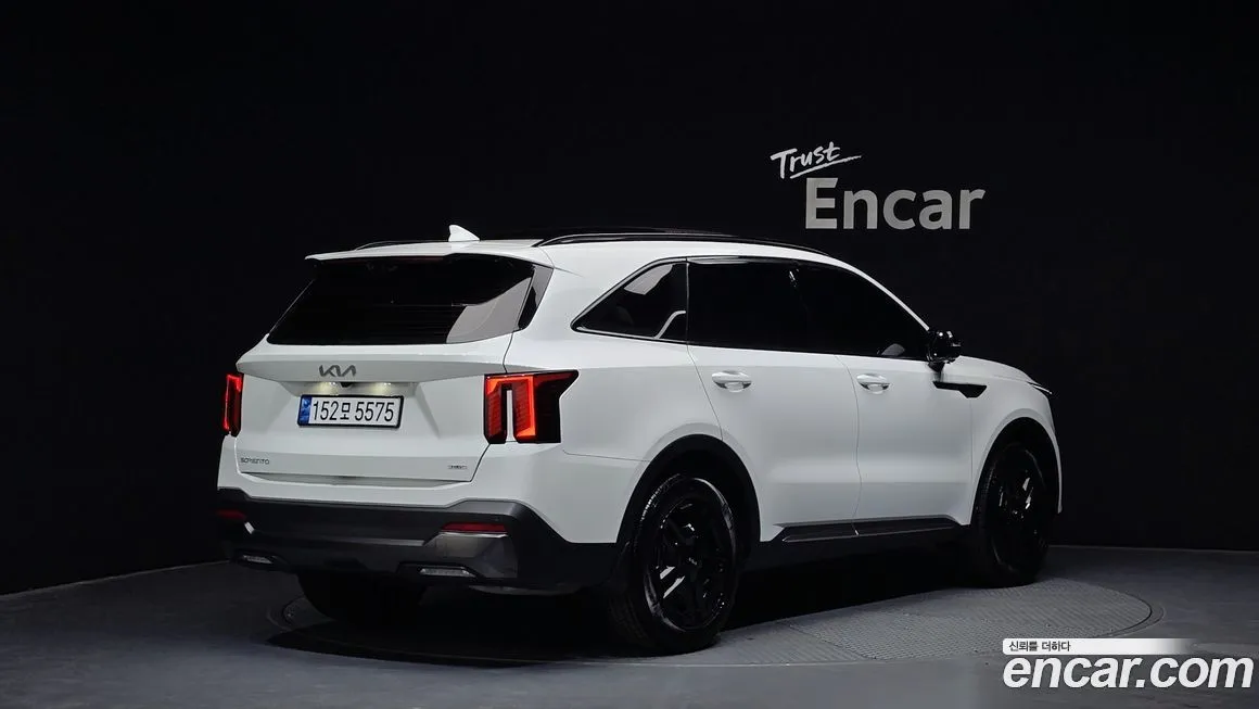 Kia Sorento — фото 6
