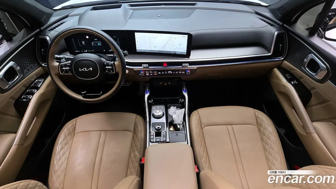 Kia Sorento — фото 8