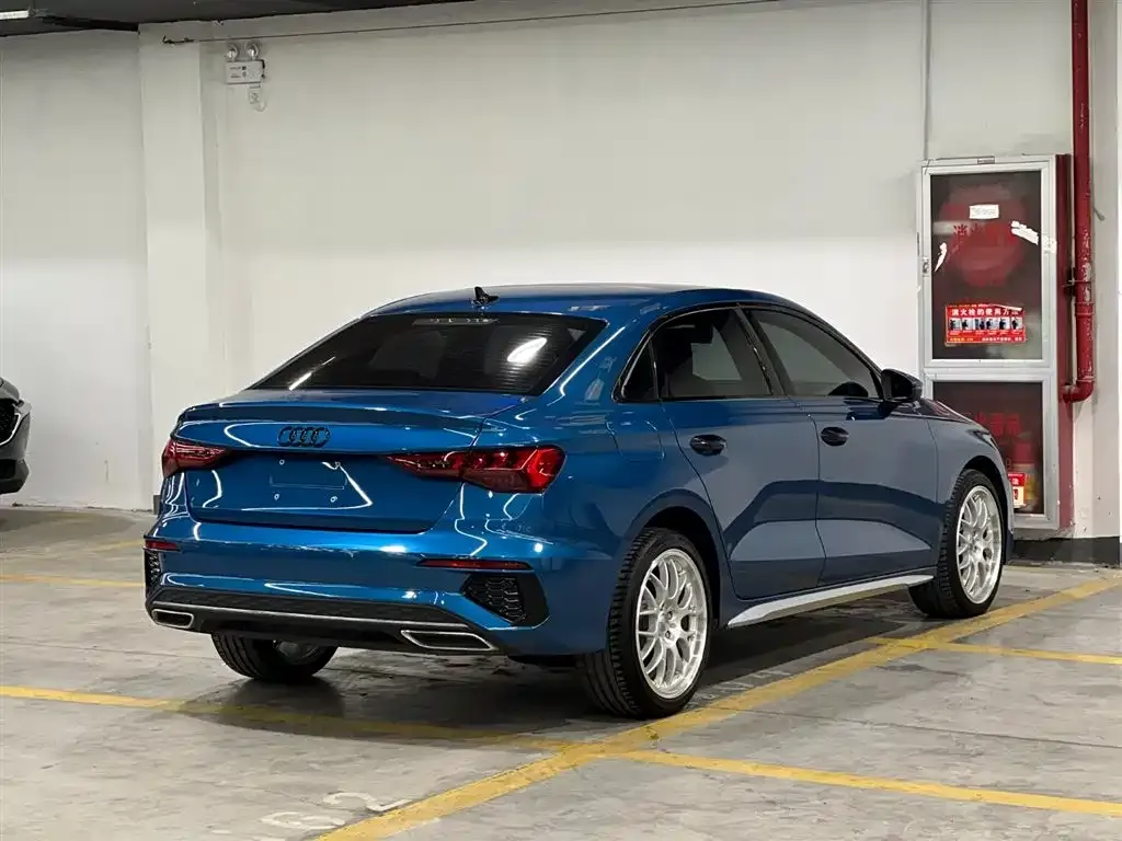 Audi A3 — фото 2