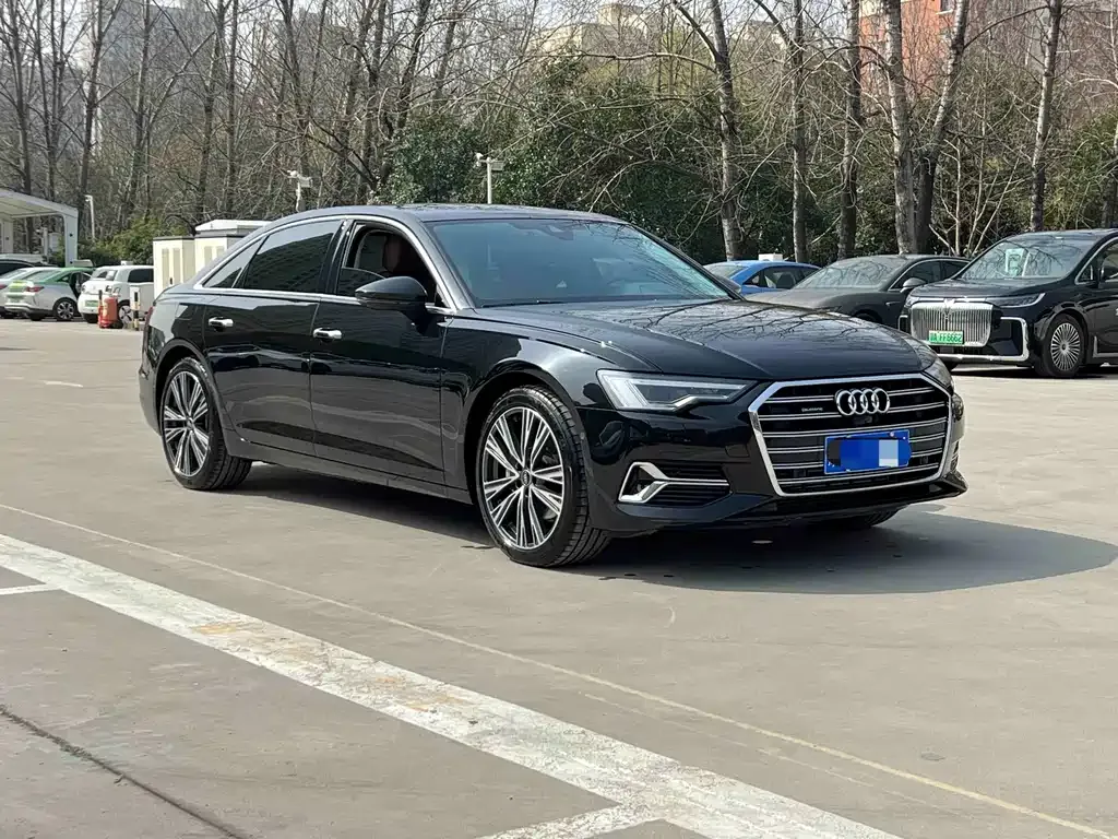 Audi A6L — фото 10