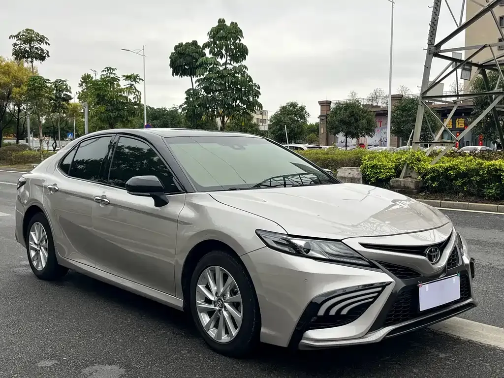 Toyota Camry 2022 из CN, фото 8