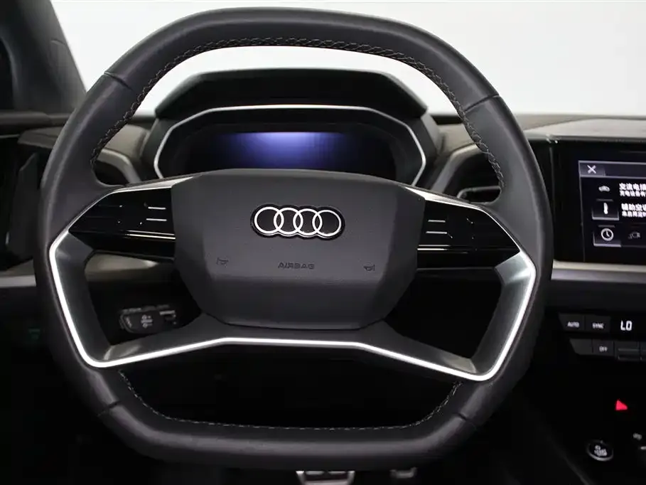 Audi Q4 e-tron 2025 из CN, фото 7