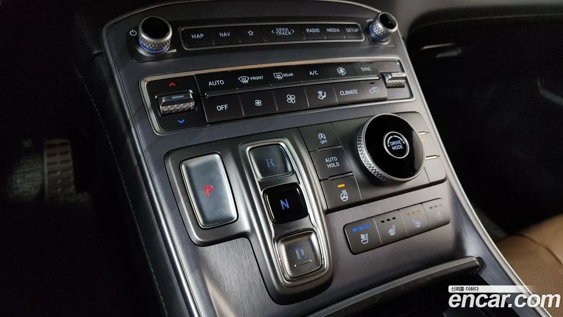Hyundai Santafe — фото 2