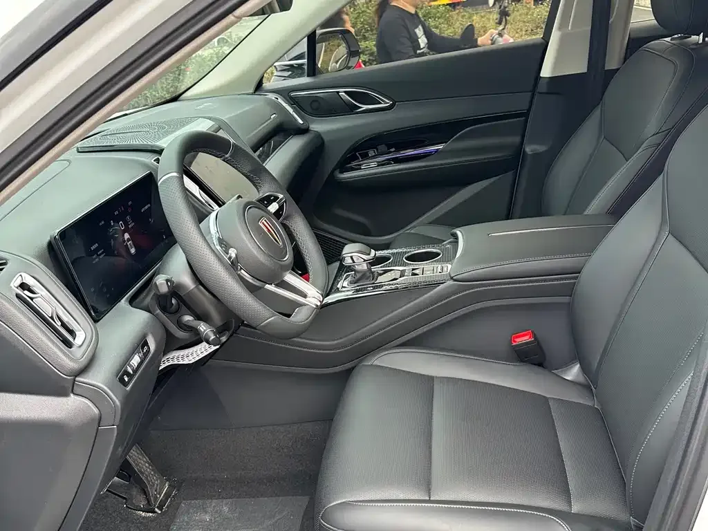 Hongqi HS3 PHEV 2025 из CN, фото 2