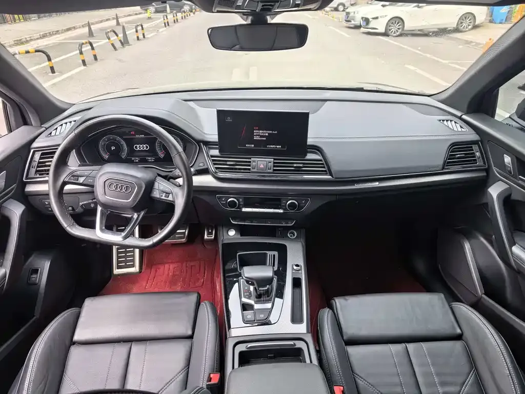 Audi Q5L 2023 из CN, фото 3