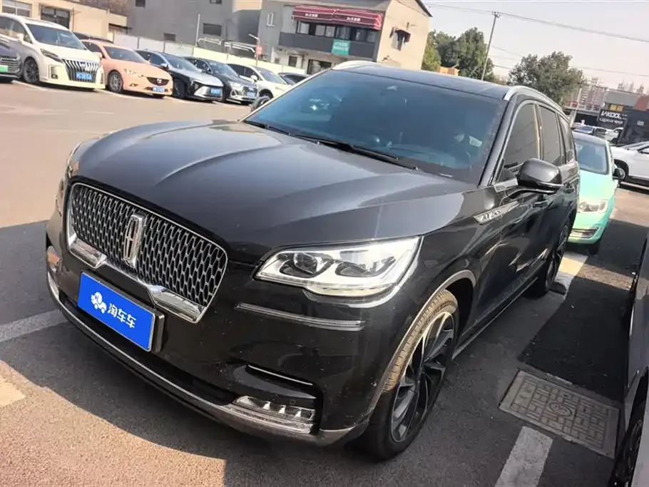 Lincoln Aviator — фото 1