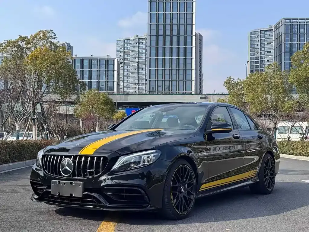 Mercedes-Benz C-Class AMG — фото 1
