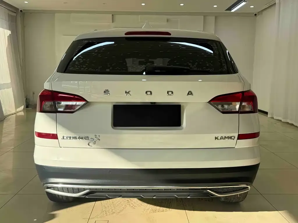 Skoda Kamiq — фото 2