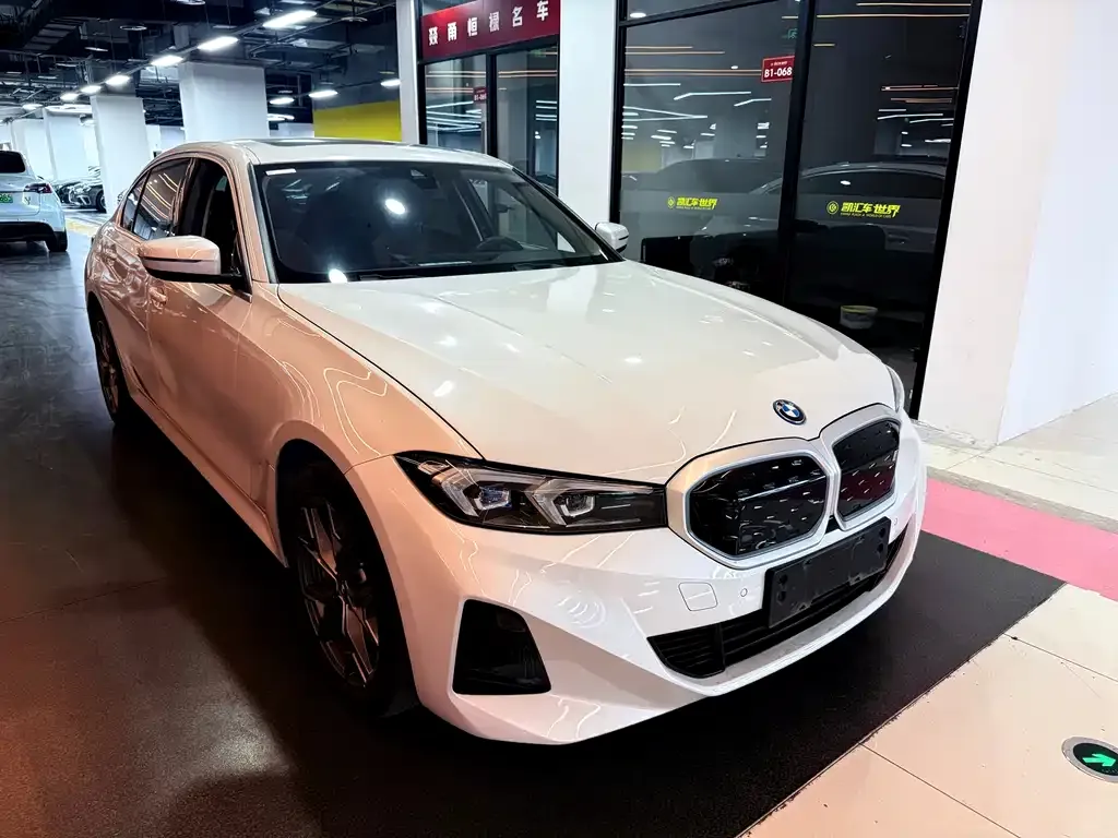BMW i3 — фото 8