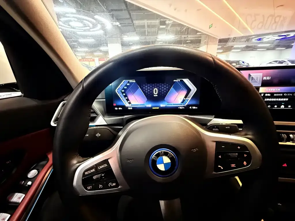 BMW i3 — фото 7