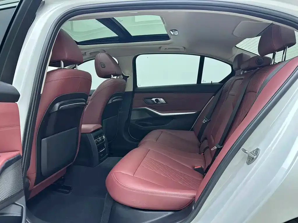 BMW 3 Series — фото 10