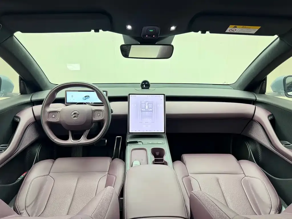 NIO ET5T 2024 из CN, фото 9