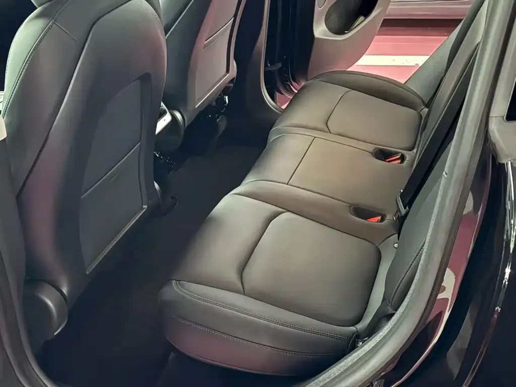 Tesla Model Y 2022 из CN, фото 2