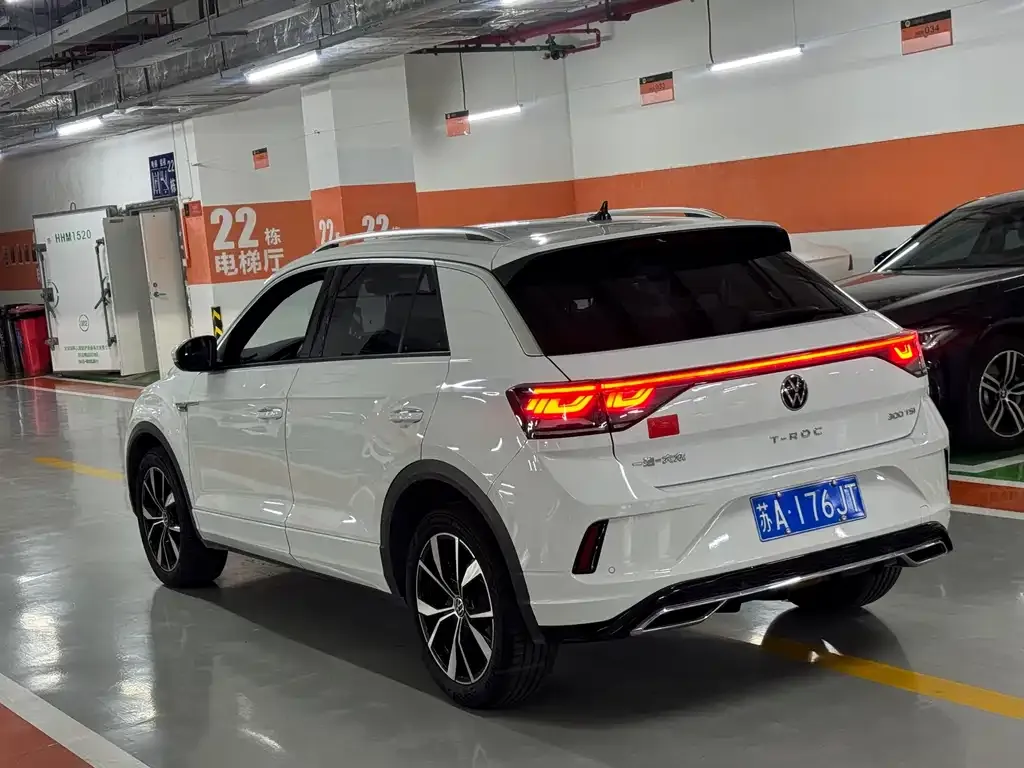 Volkswagen T-Roc 2024 из CN, фото 8