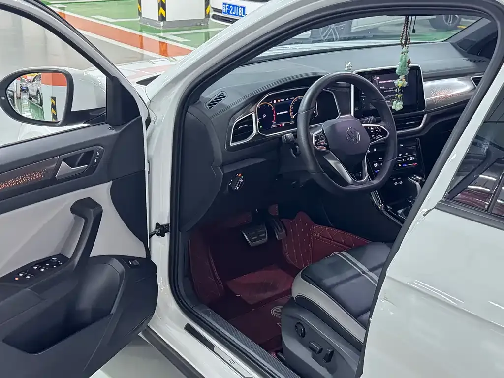Volkswagen T-Roc 2024 из CN, фото 4