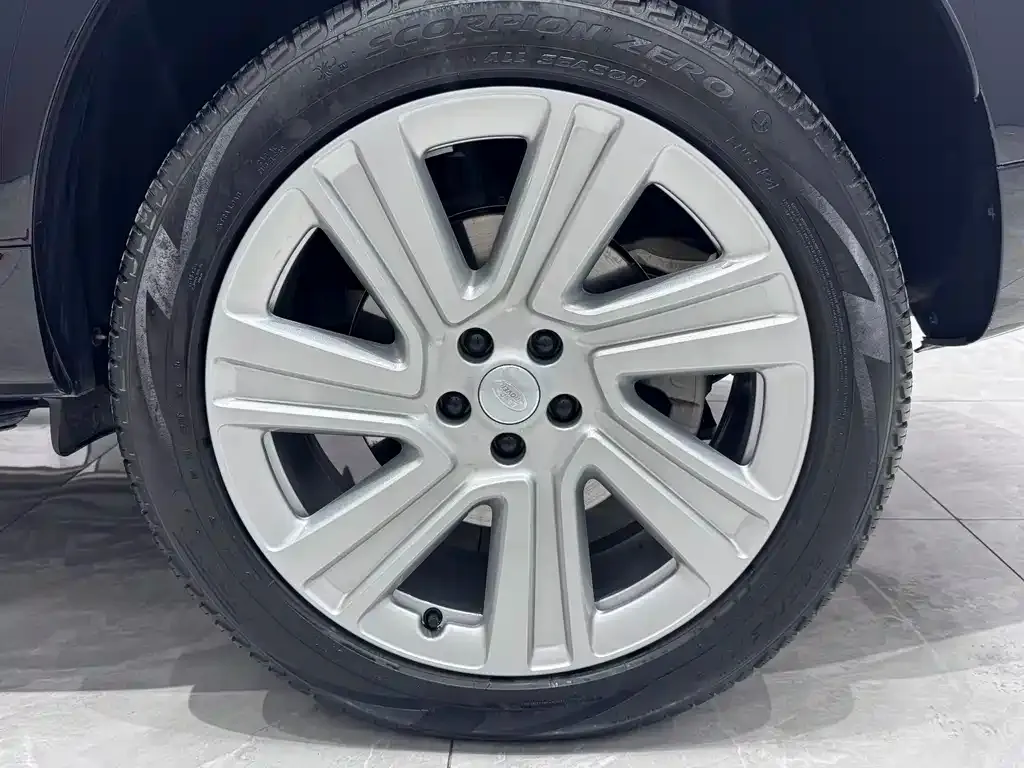 Land Rover Range Rover 2024 из CN, фото 3