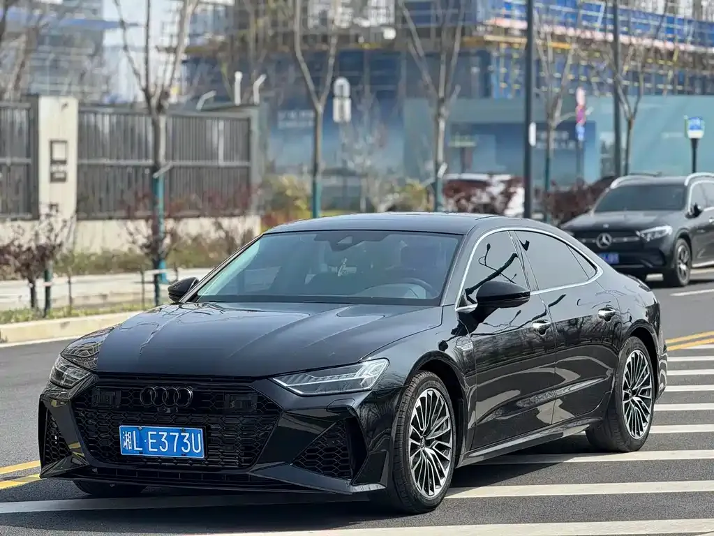 Audi A7L 2025 из CN, фото 1