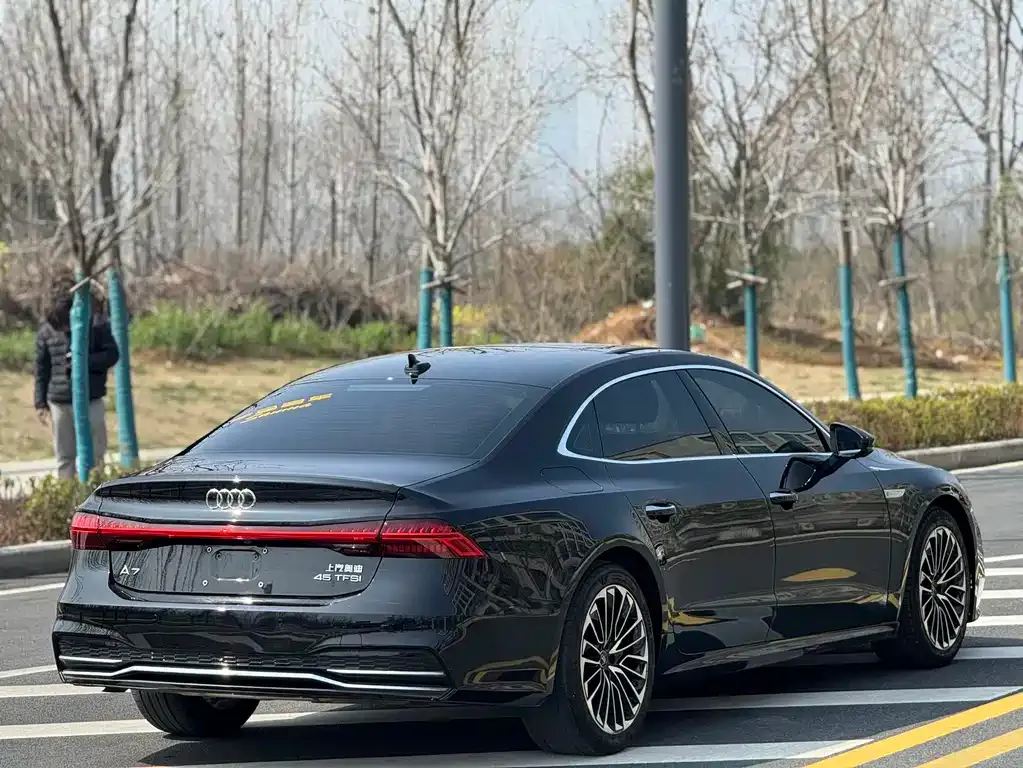 Audi A7L 2025 из CN, фото 8