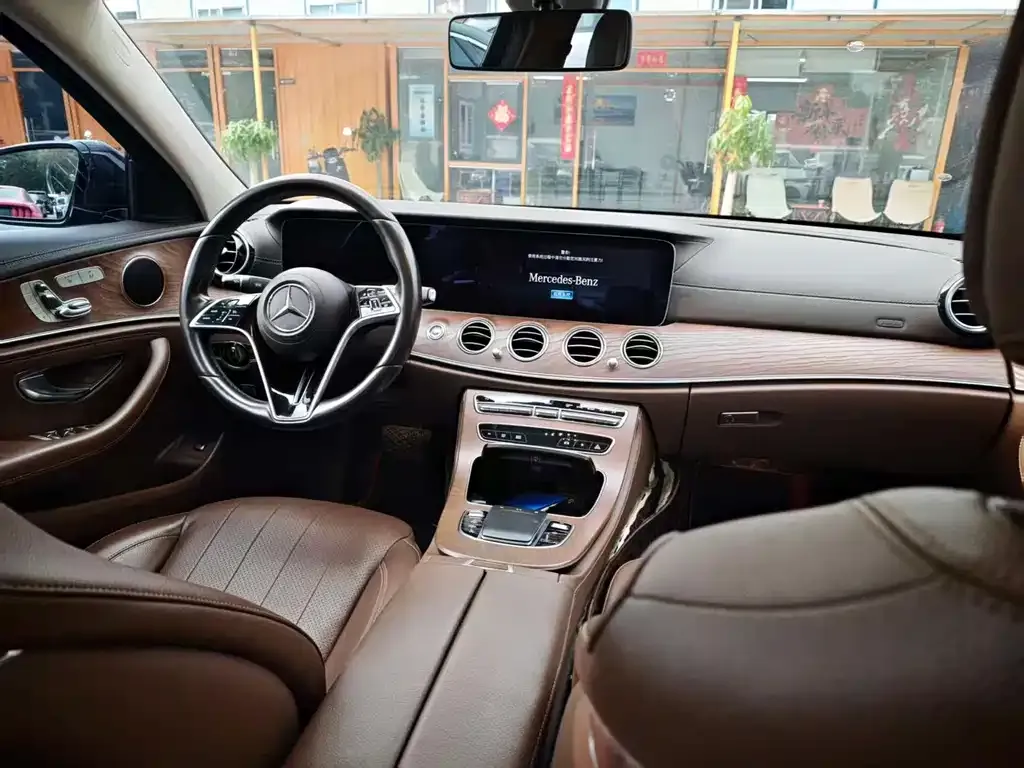 Mercedes-Benz E-Class 2022 из CN, фото 8