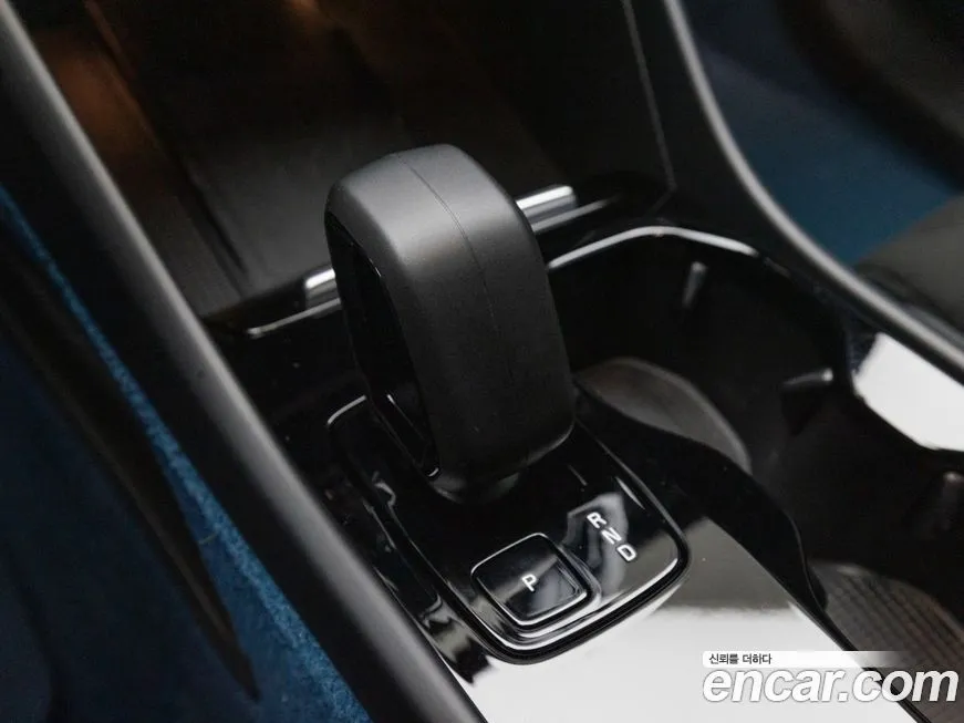 Volvo XC40 2024 из KR, фото 4